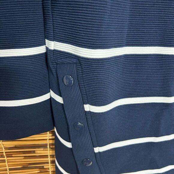 Lou & Grey Womens Nautical Navy and White Striped NWT Blouse XL - Picture 4 of 4